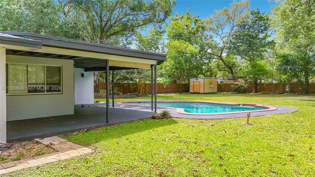 4330 SW 7th St, Plantation, FL 33317