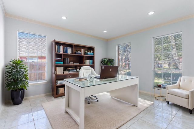 2027 Richland Ct Court, Sugar Land, TX 77478