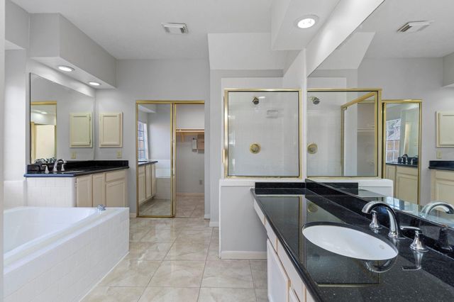 2027 Richland Ct Court, Sugar Land, TX 77478