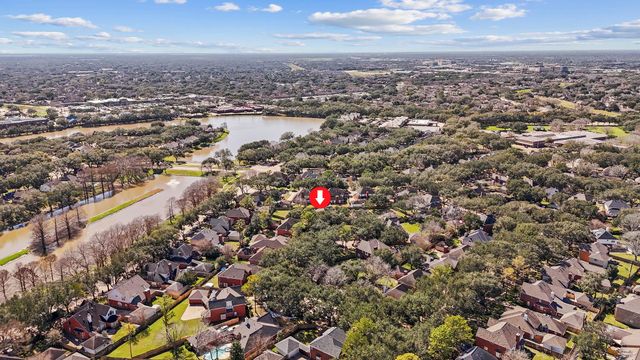 2027 Richland Ct Court, Sugar Land, TX 77478