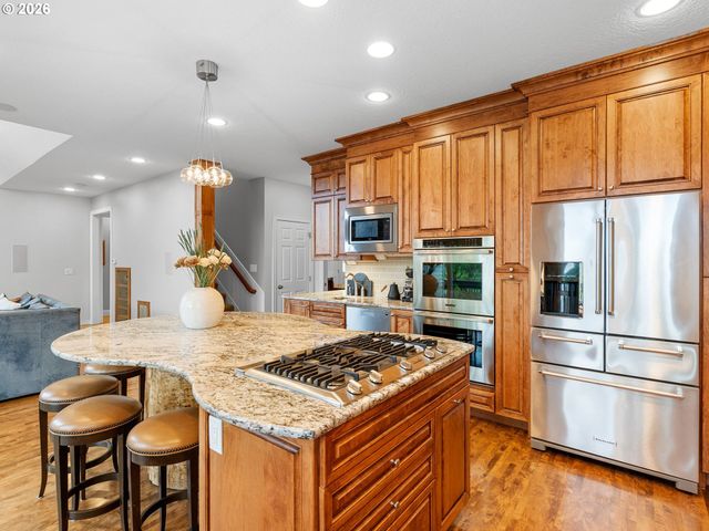 10645 Sw MEIER Dr, Tualatin, OR 97062