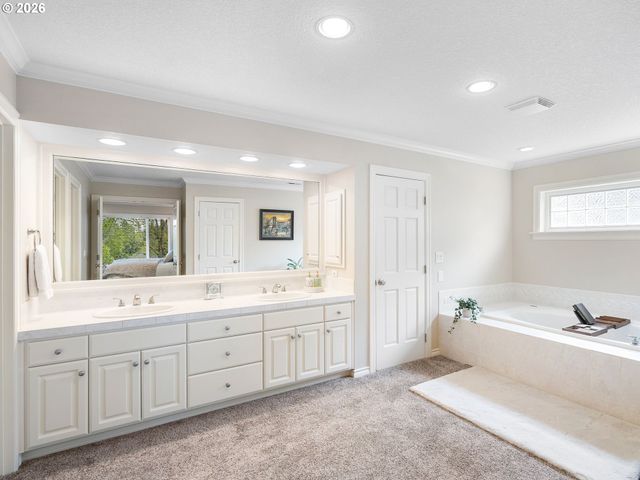 10645 Sw MEIER Dr, Tualatin, OR 97062
