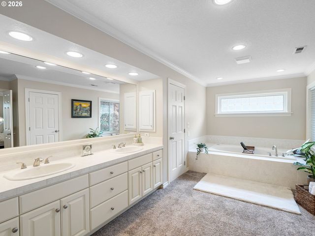 10645 Sw MEIER Dr, Tualatin, OR 97062