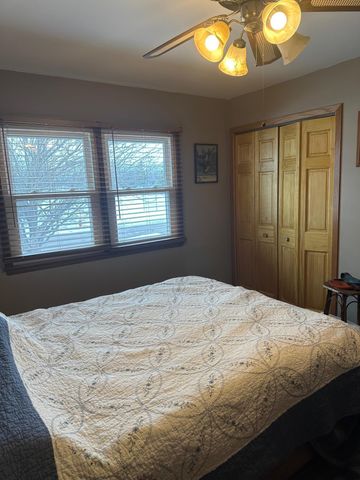 1302 10th Avenue NE, Brainerd, MN 56401