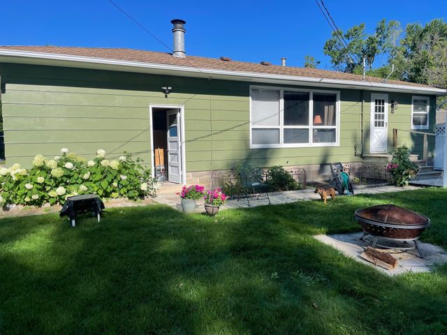 1302 10th Avenue NE, Brainerd, MN 56401