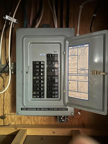 1302 10th Avenue NE, Brainerd, MN 56401