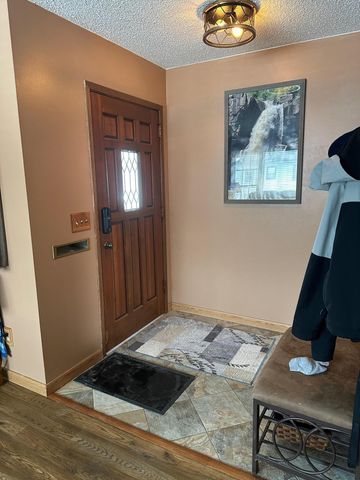 1302 10th Avenue NE, Brainerd, MN 56401