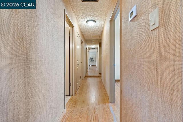 1560 1560 Ayers Rd, Concord, CA 94521