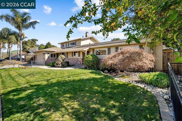 1560 1560 Ayers Rd, Concord, CA 94521