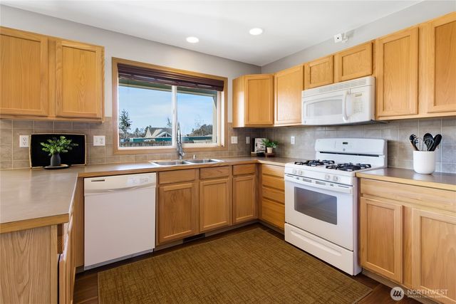 341 Franklin St, Buckley, WA 98321