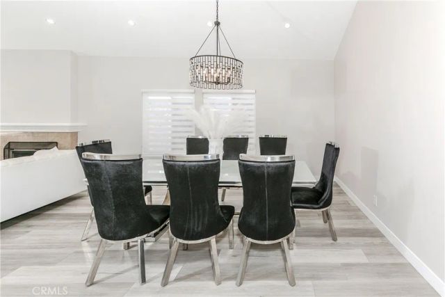 10670 Deering, Chatsworth, CA 91311