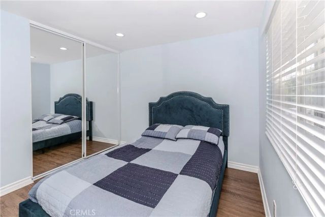 10670 Deering, Chatsworth, CA 91311