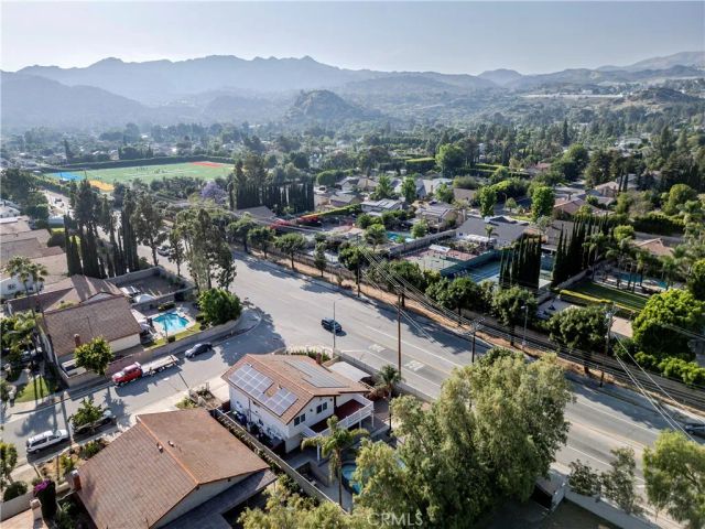 10670 Deering, Chatsworth, CA 91311