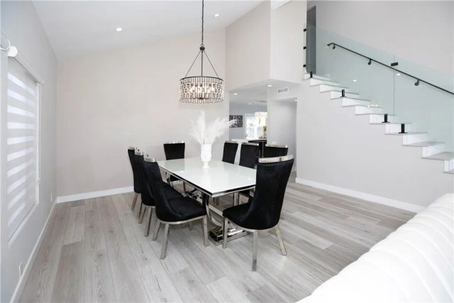 10670 Deering, Chatsworth, CA 91311