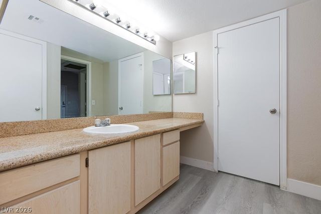 555 East Silverado Ranch Boulevard 2164, Las Vegas, NV 89183