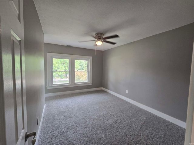 4010 S Harrison Street, Fort Wayne, IN 46807