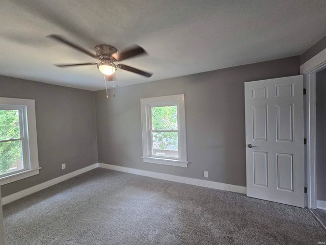 4010 S Harrison Street, Fort Wayne, IN 46807