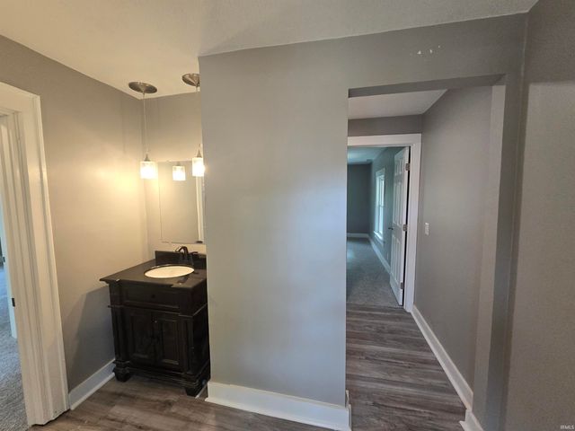 4010 S Harrison Street, Fort Wayne, IN 46807