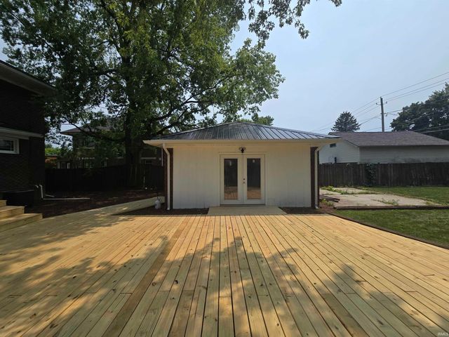 4010 S Harrison Street, Fort Wayne, IN 46807