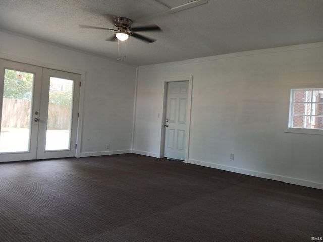 4010 S Harrison Street, Fort Wayne, IN 46807