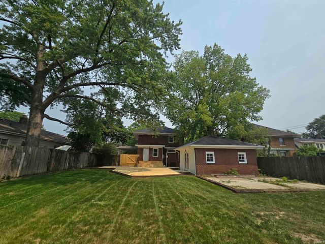 4010 S Harrison Street, Fort Wayne, IN 46807