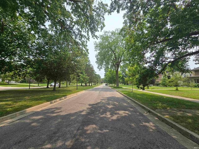 4010 S Harrison Street, Fort Wayne, IN 46807
