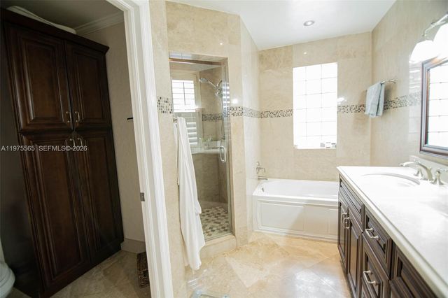 15542 SW 112th Dr, Miami, FL 33196