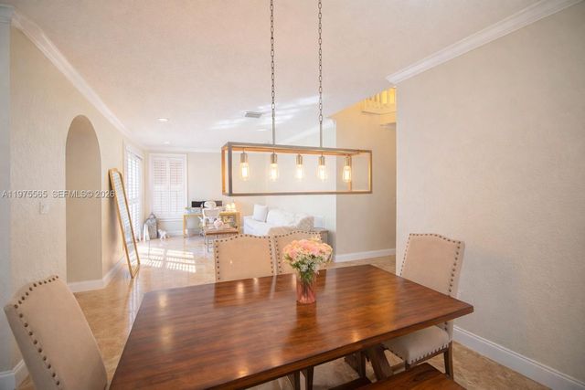 15542 SW 112th Dr, Miami, FL 33196