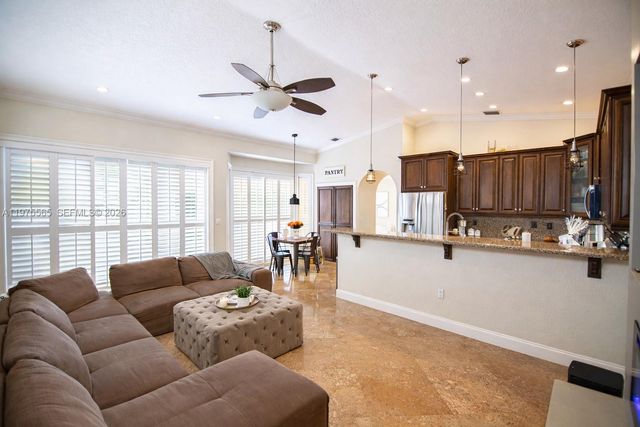 15542 SW 112th Dr, Miami, FL 33196