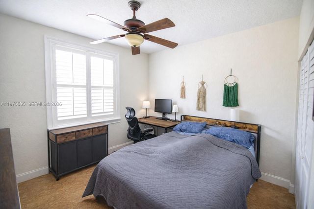 15542 SW 112th Dr, Miami, FL 33196