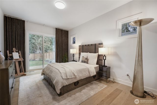 11821 SE 84th Street, Newcastle, WA 98056