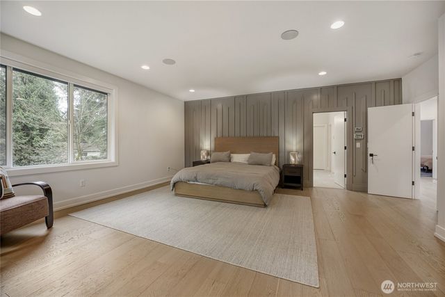 11821 SE 84th Street, Newcastle, WA 98056