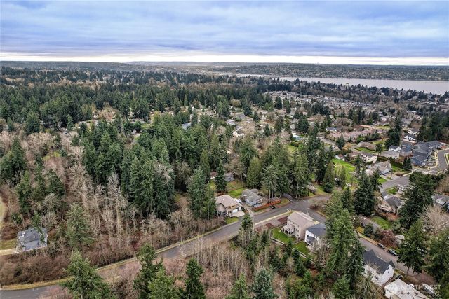 11821 SE 84th Street, Newcastle, WA 98056