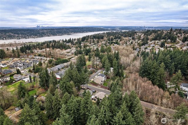 11821 SE 84th Street, Newcastle, WA 98056