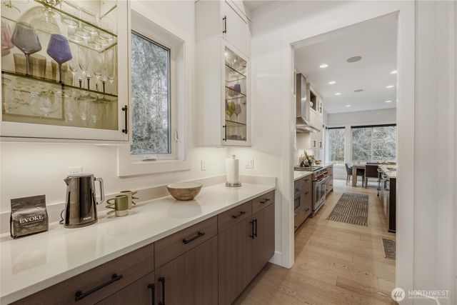 11821 SE 84th Street, Newcastle, WA 98056