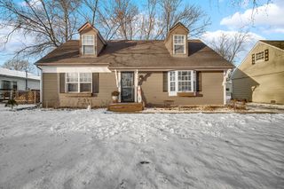 2906 W 39th Avenue, Hobart, IN 46342