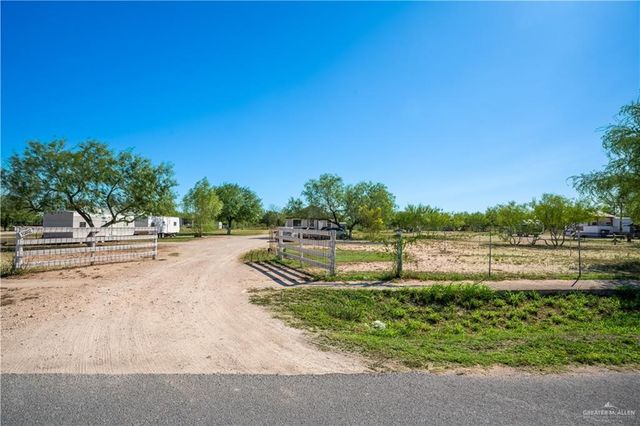 10002 Viznaga Drive, Edinburg, TX 78542