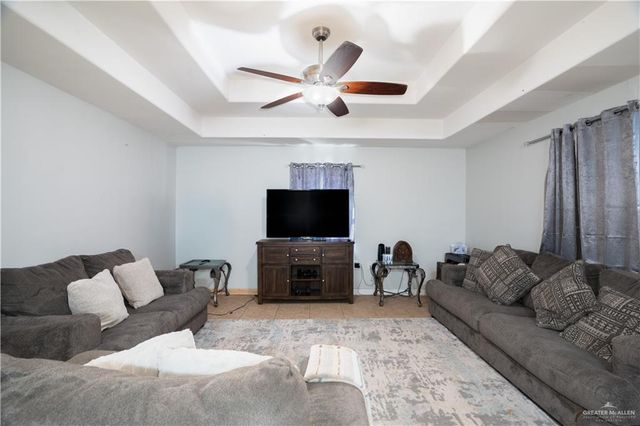 10002 Viznaga Drive, Edinburg, TX 78542