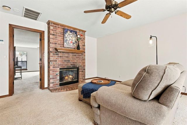1316 Windsor Place, Shawnee, OK 74804