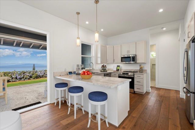 3414 Keha Dr Unit B, Kihei, HI 96753