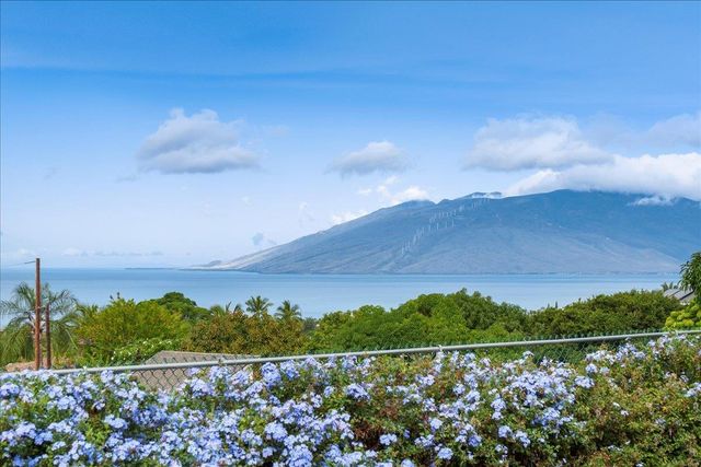 3414 Keha Dr Unit B, Kihei, HI 96753