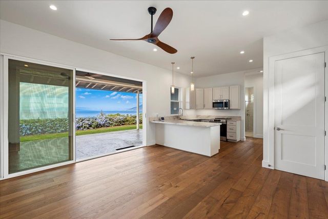 3414 Keha Dr Unit B, Kihei, HI 96753