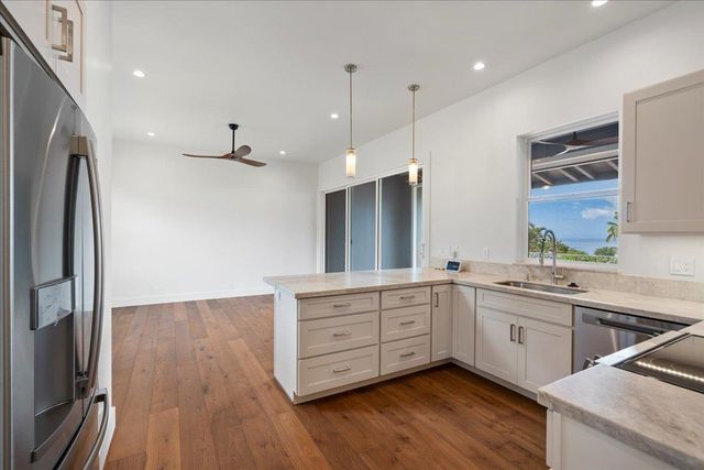 3414 Keha Dr Unit B, Kihei, HI 96753