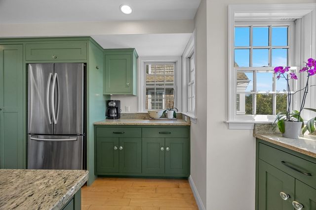 21 Bradford Street Ext 8, Provincetown, MA 02657