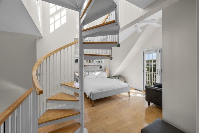 21 Bradford Street Ext 8, Provincetown, MA 02657