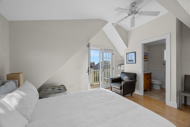 21 Bradford Street Ext 8, Provincetown, MA 02657