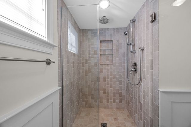 21 Bradford Street Ext 8, Provincetown, MA 02657