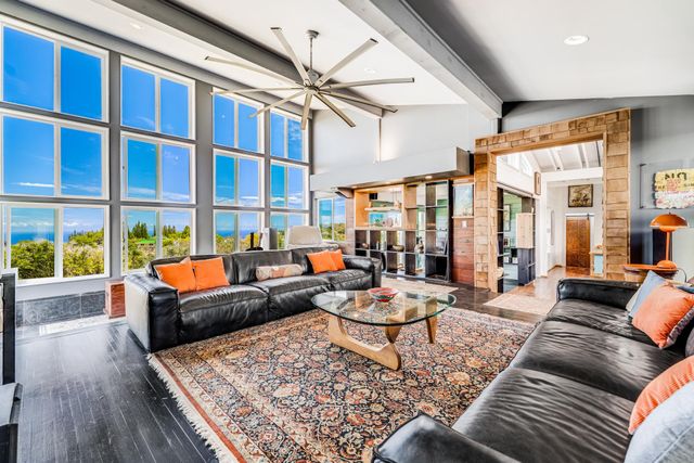 796 Awalau Rd, Haiku, HI 96708