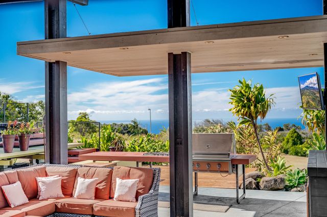 796 Awalau Rd, Haiku, HI 96708