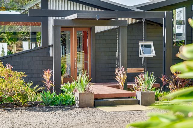 796 Awalau Rd, Haiku, HI 96708